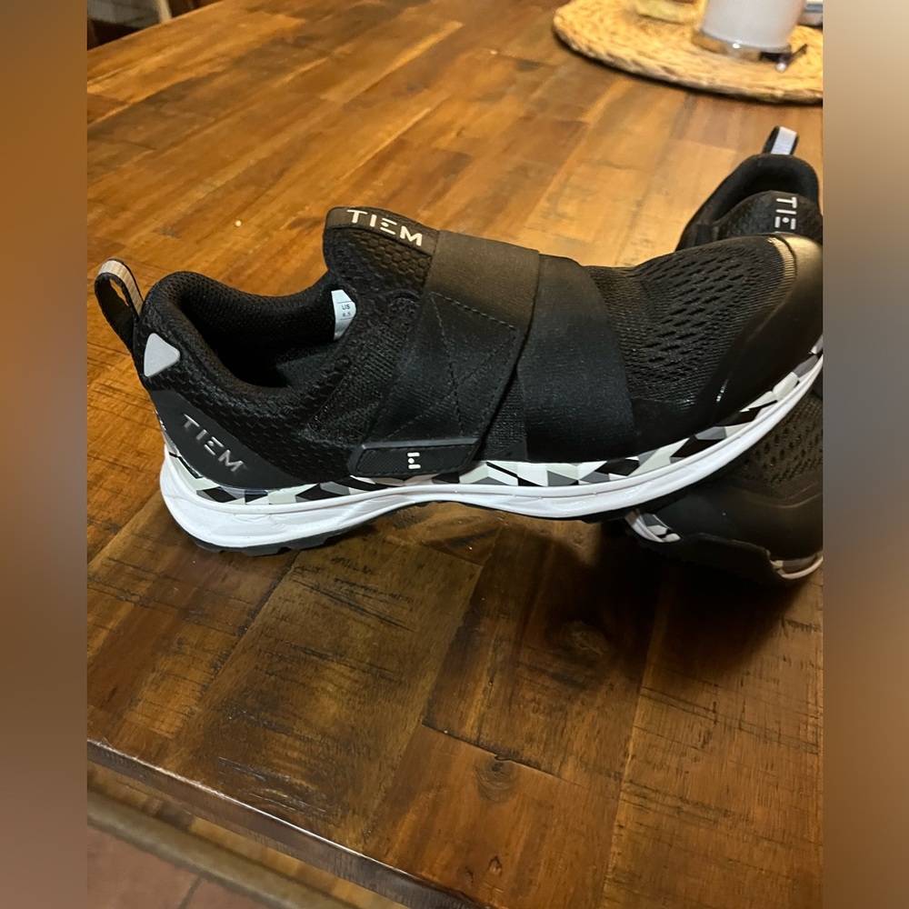 Womens - indoor cycling shoes